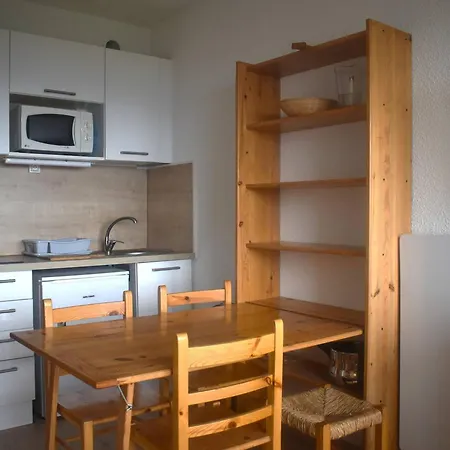 Apartment 4 Pers Avec Balcon Et Parking - Fr-1-580-118 *